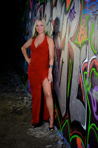 LeeAnne_StandingBeside_Graffiti_Final2-copy-scaled